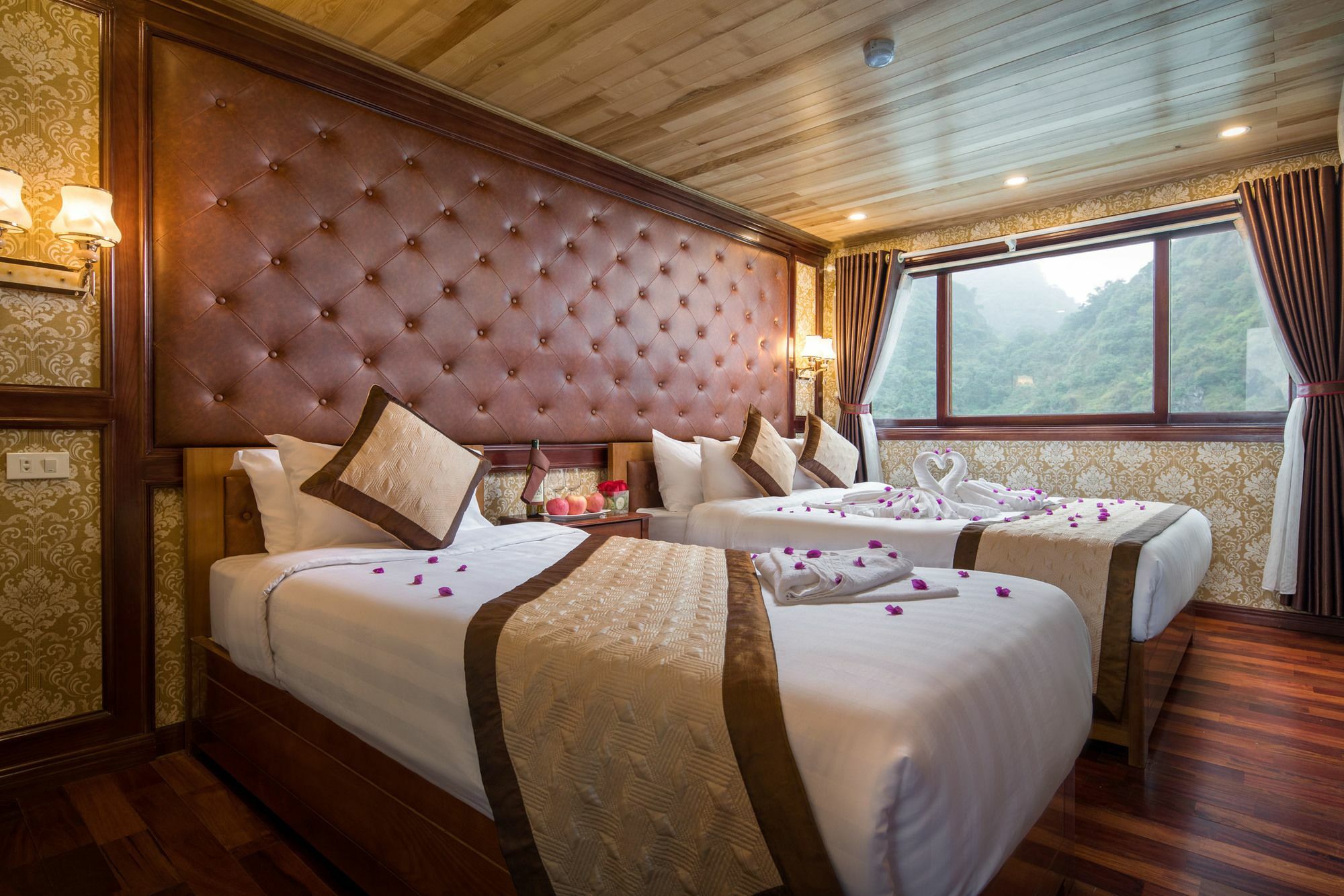Harmony Boutique Cruises Hotel Ha Long Buitenkant foto